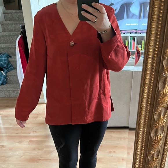 Vintage Asiatica Kansas City Vibrant Red Collarless Blazer with Textured Fabric - Picture 5 of 10